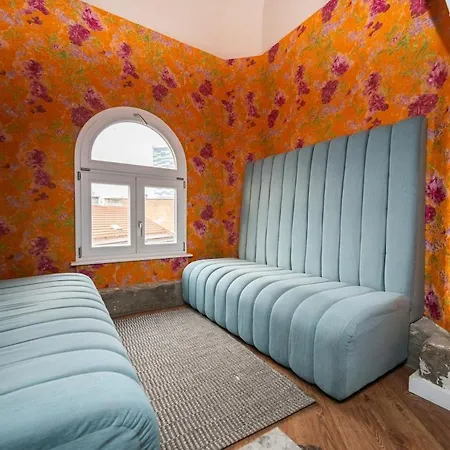 Walter In Downtown Sarajewo